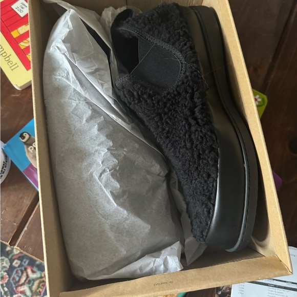 GREYS Sherpa Fleece Slipper Boot in Black/Black men’s sz 9 NIB - Picture 2 of 3